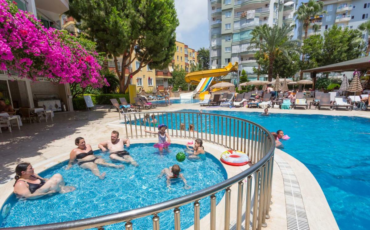 Erkaptan Apart Aparthotel Alanya Buitenkant foto