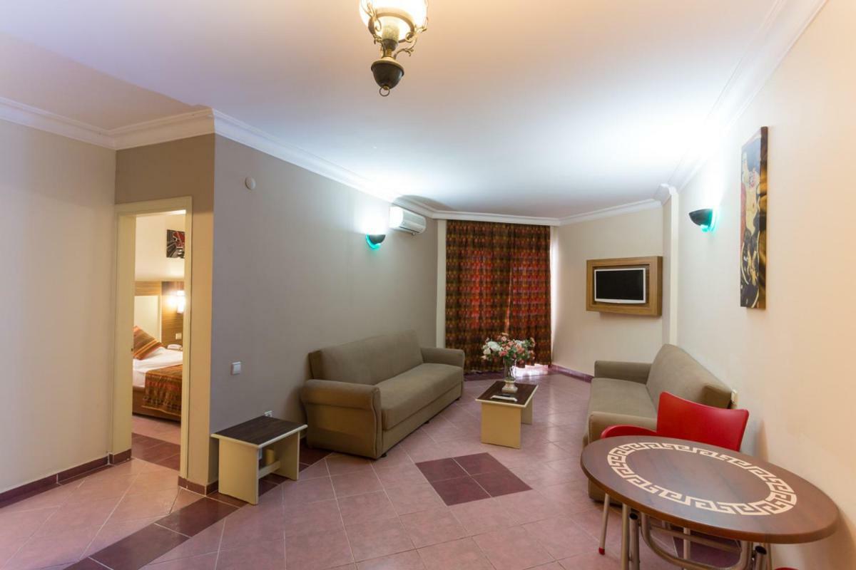 Erkaptan Apart Aparthotel Alanya Buitenkant foto