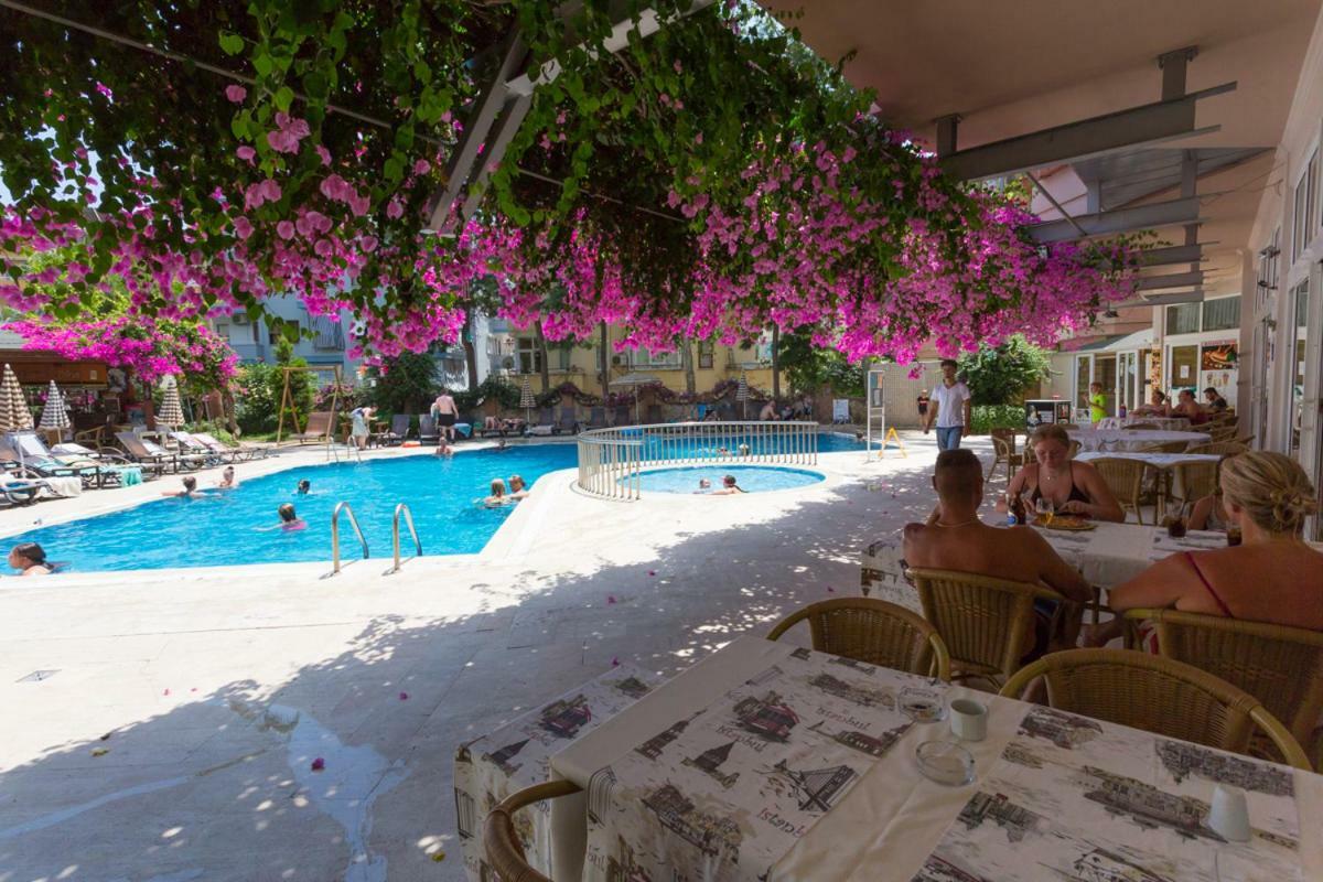 Erkaptan Apart Aparthotel Alanya Buitenkant foto